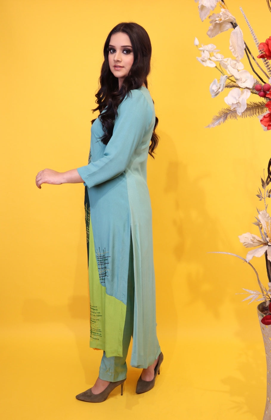 Quadri Color Block Kurta Set