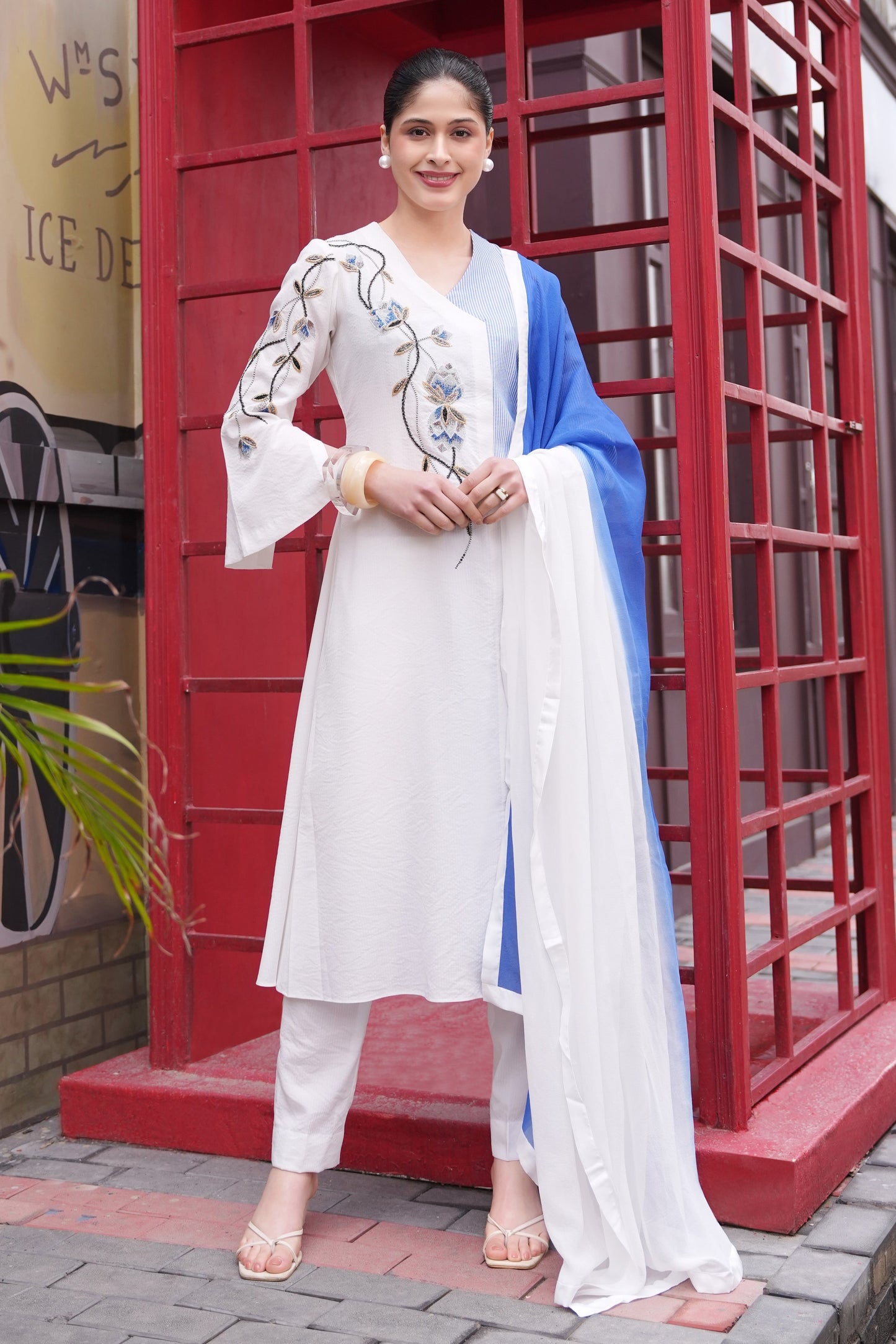 Tulips Striped Kurta Set - WHITE/BLUE