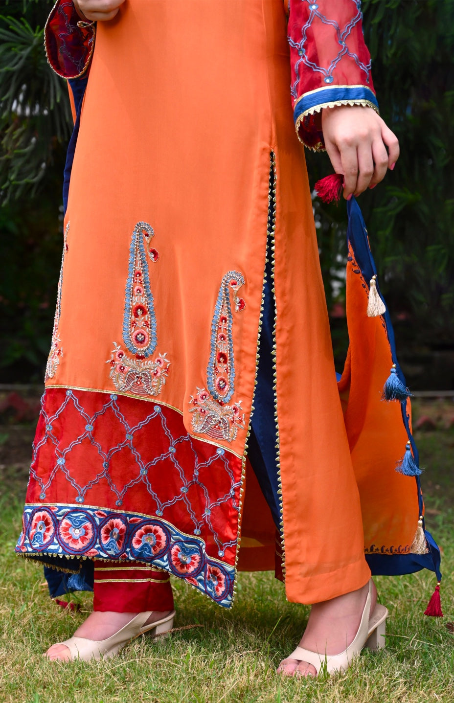 Paisley Motifs Georgette Suit