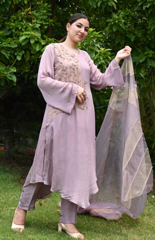 Colour Block Chiffon Suit With Dabka Embroidery
