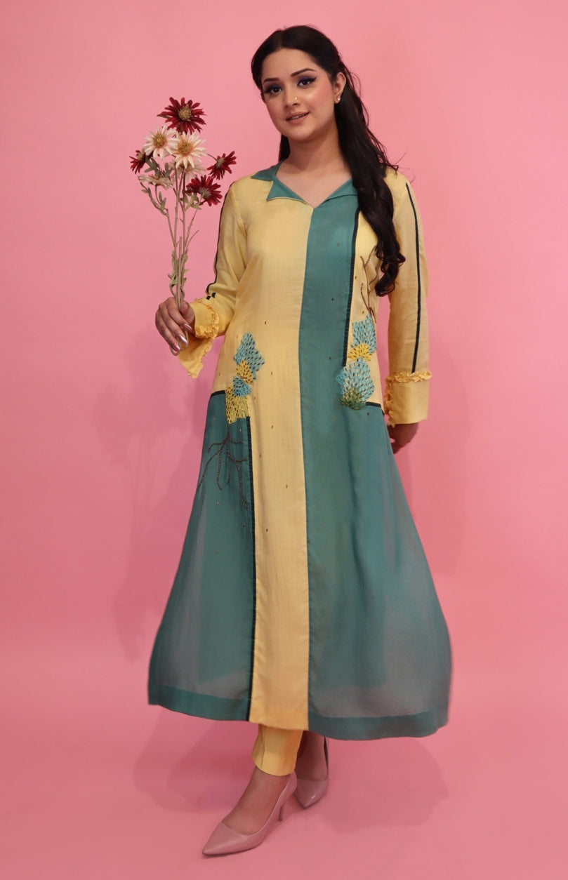 Mul Mul Colour Block Kurta Set