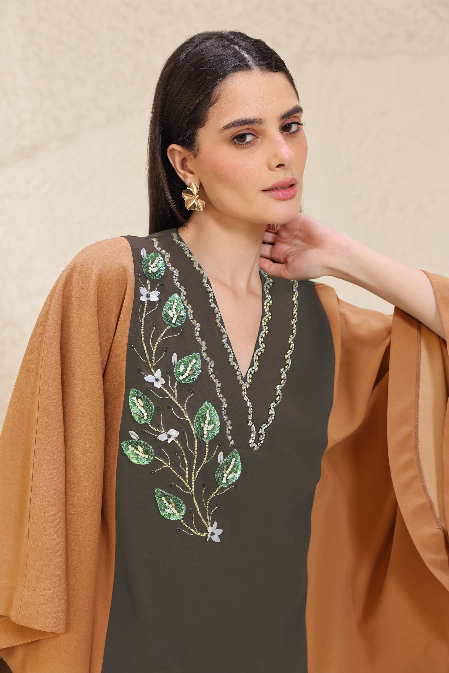 3D Leaves Embroidery Cape Co-ord Set - OLIVE