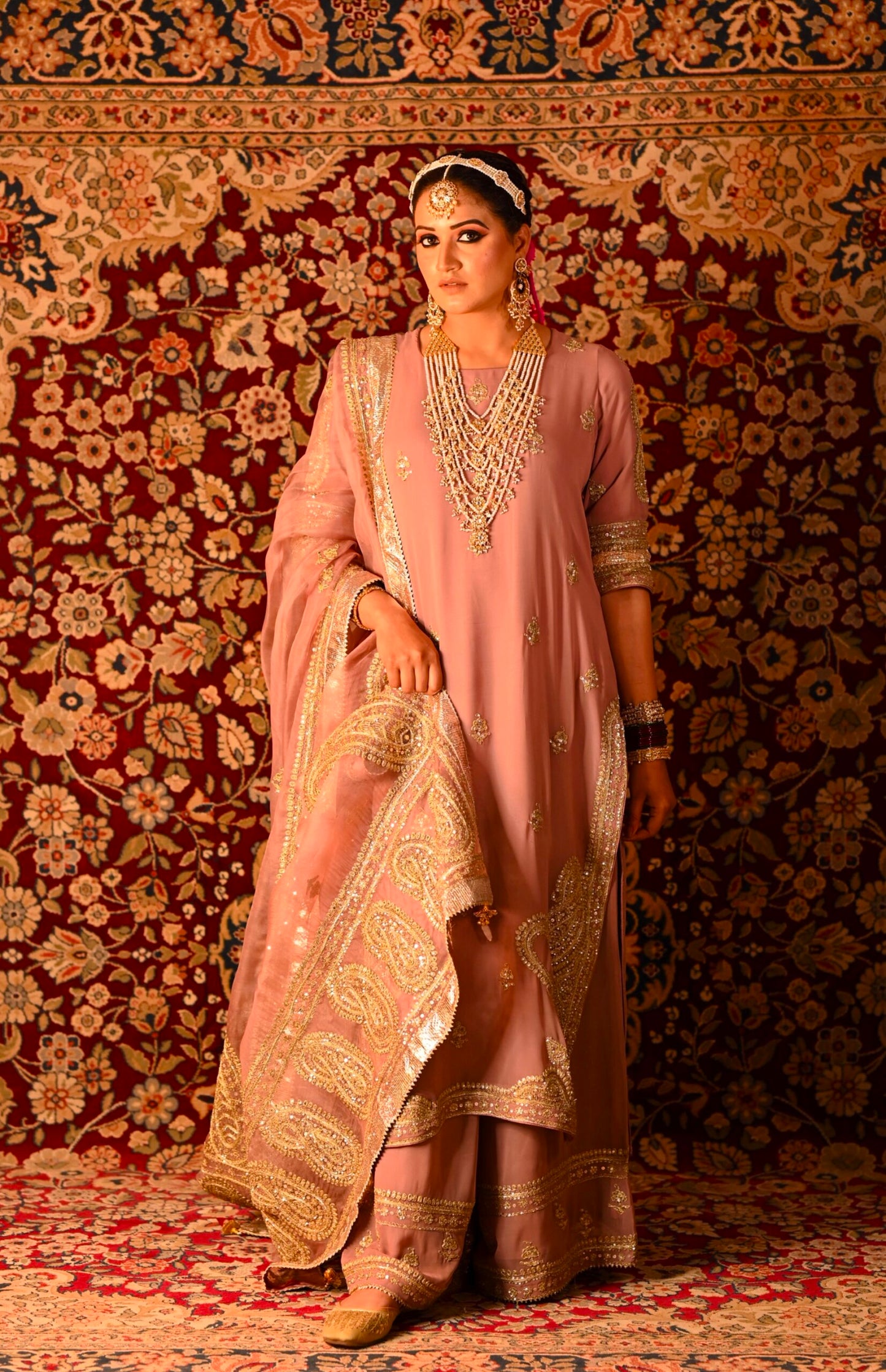 Shaahi Pukhraaj