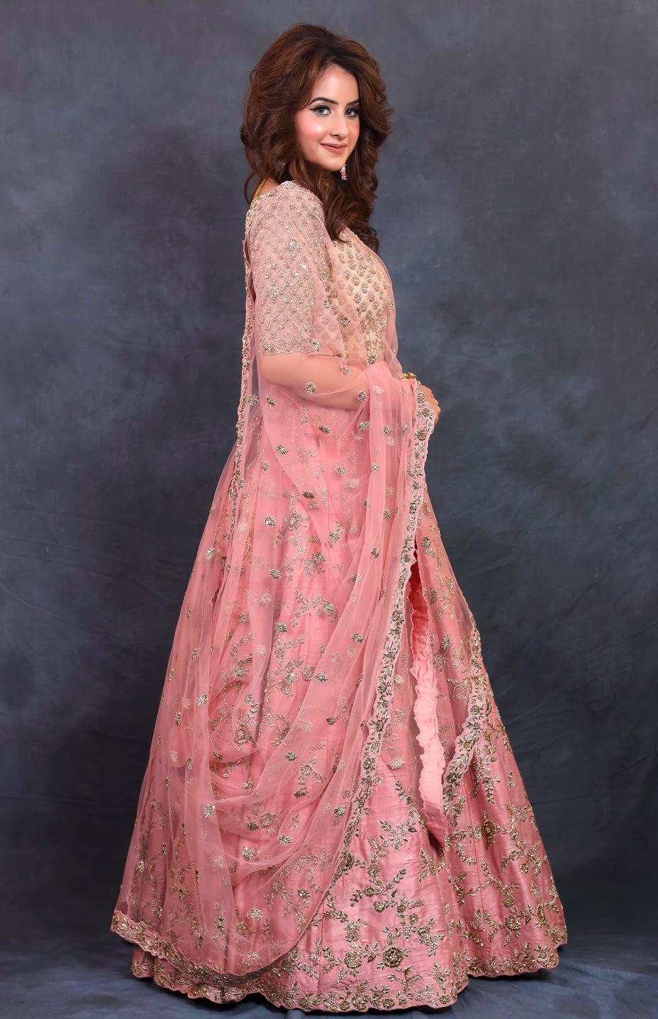 Zardozi Embroidery Lehnga With Golden Blouse