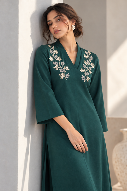 Grape Vine Embroidery Kurta Set