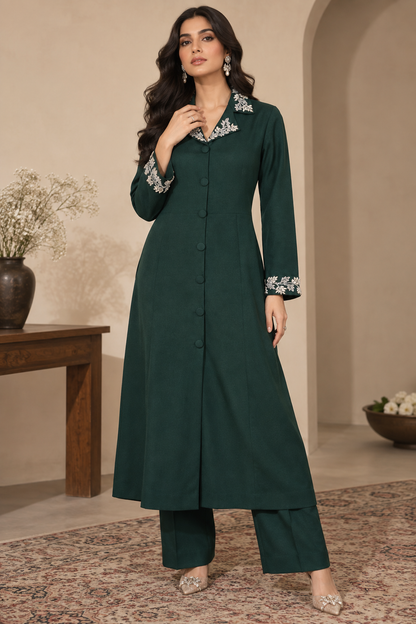Grape Vine Embroidery Kurta Set With Collar
