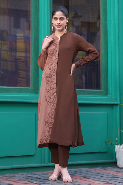 Line Art Dual Tone Kurta Set - CARAMEL