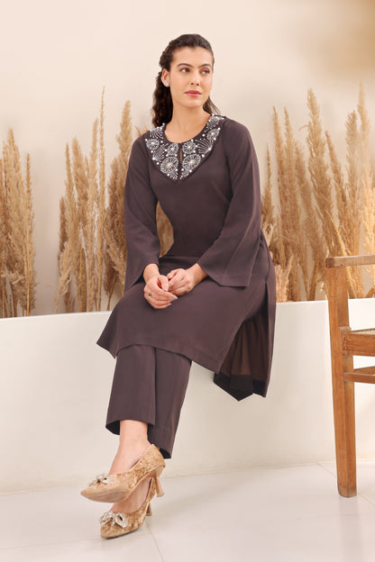 Cosmos Puritan Collar Kurta Set - BROWN