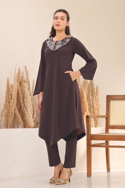 Cosmos Puritan Collar Kurta Set - BROWN