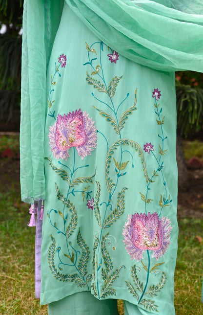 Georgette Suit With Floral Applique’