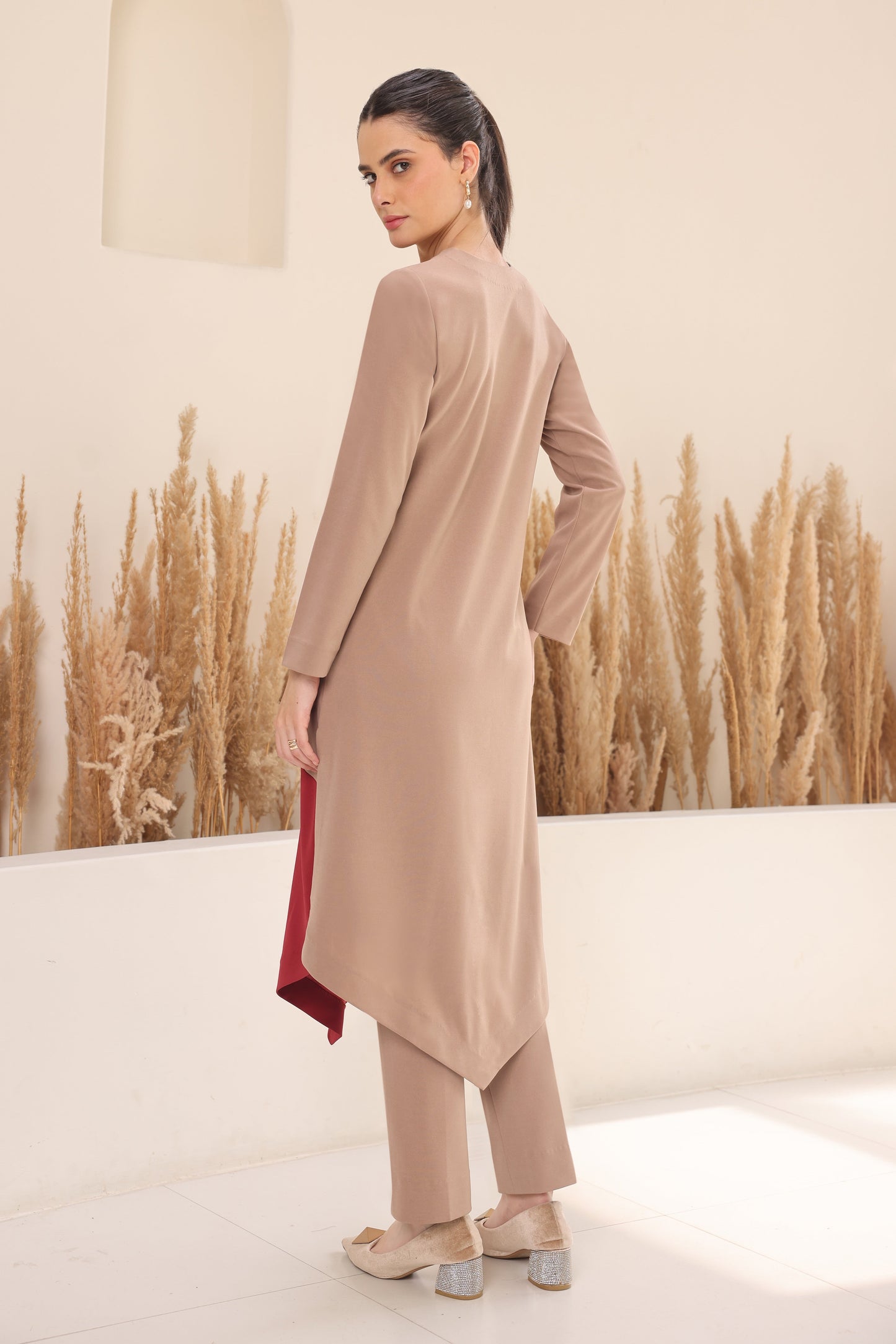 Daisy Colour Block Kurta Set - BEIGE