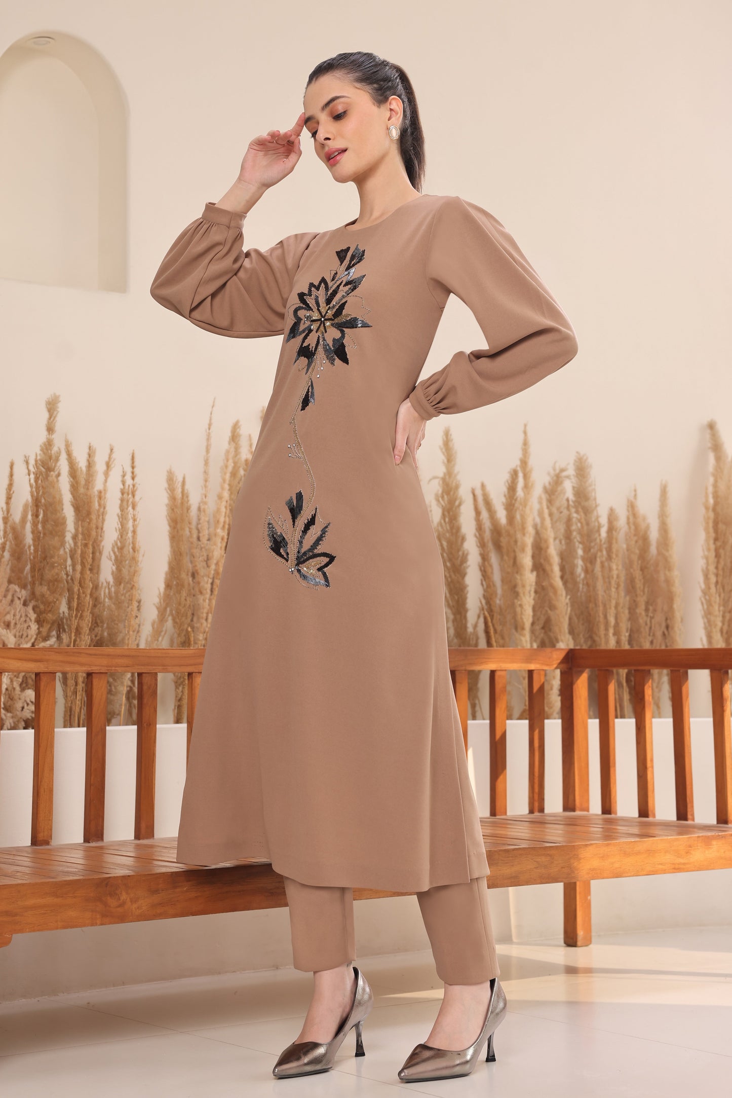 Daisy Kurta Set With Balloon Sleeves - BEIGE