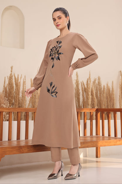 Daisy Kurta Set With Balloon Sleeves - BEIGE