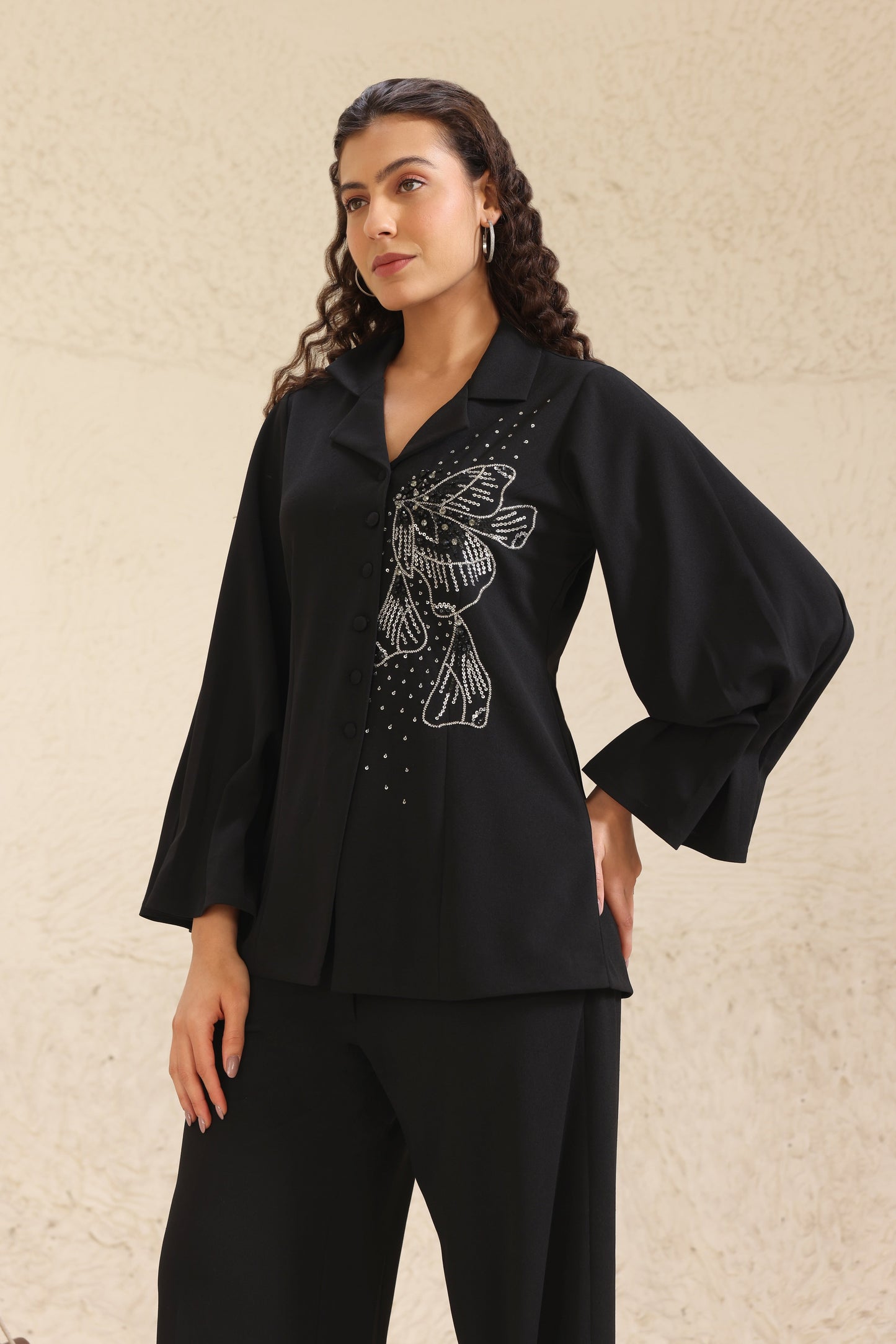 Glasswing Split Button Blazer - BLACK
