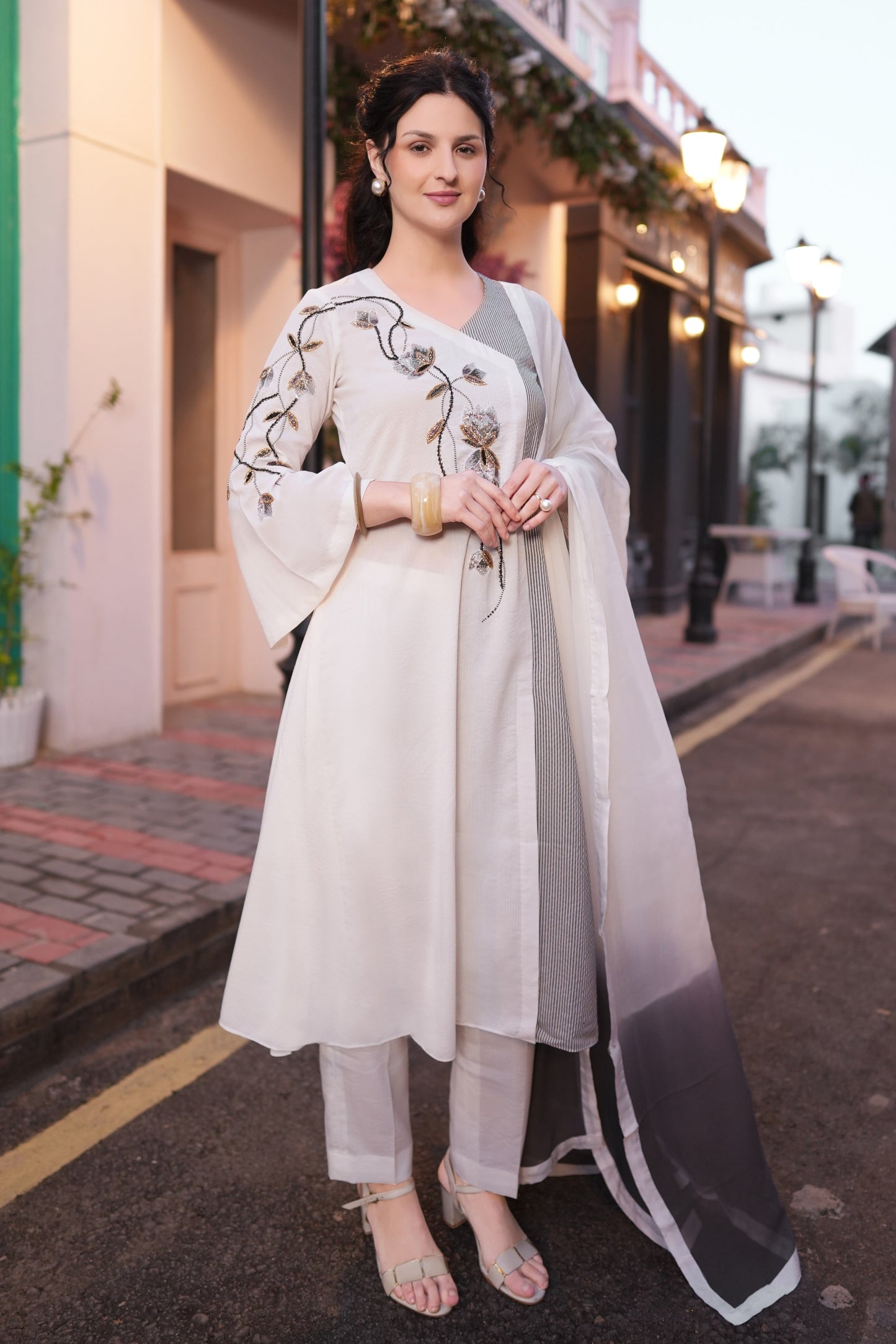 Tulips Striped Kurta Set - WHITE/GREY