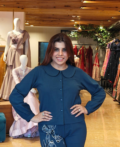 Glasswing Top With Peter Pan Collar