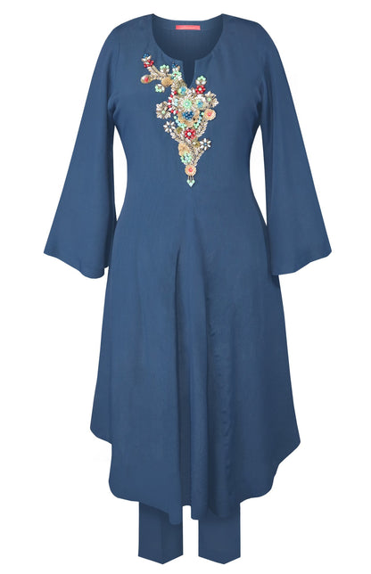 Chunky Sequins Embroidery Crepe Kurta Set