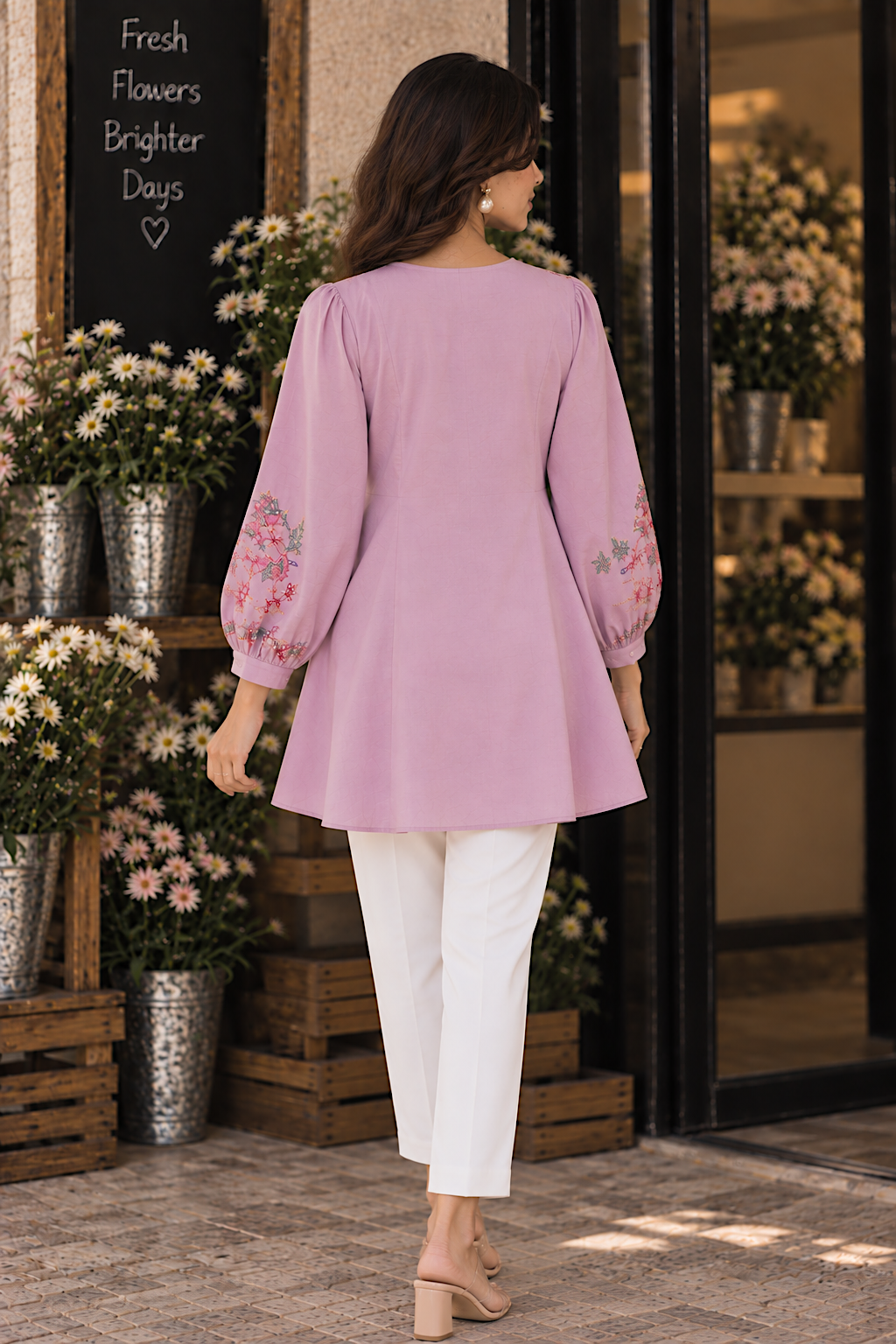 Aari Embroidery Kurti