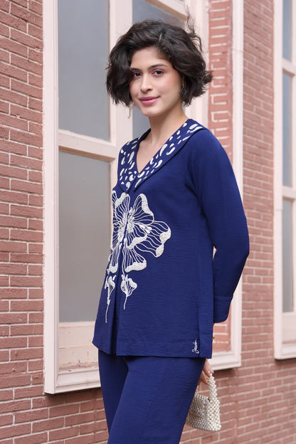 Bloom Puritan Collar Top - NAVY