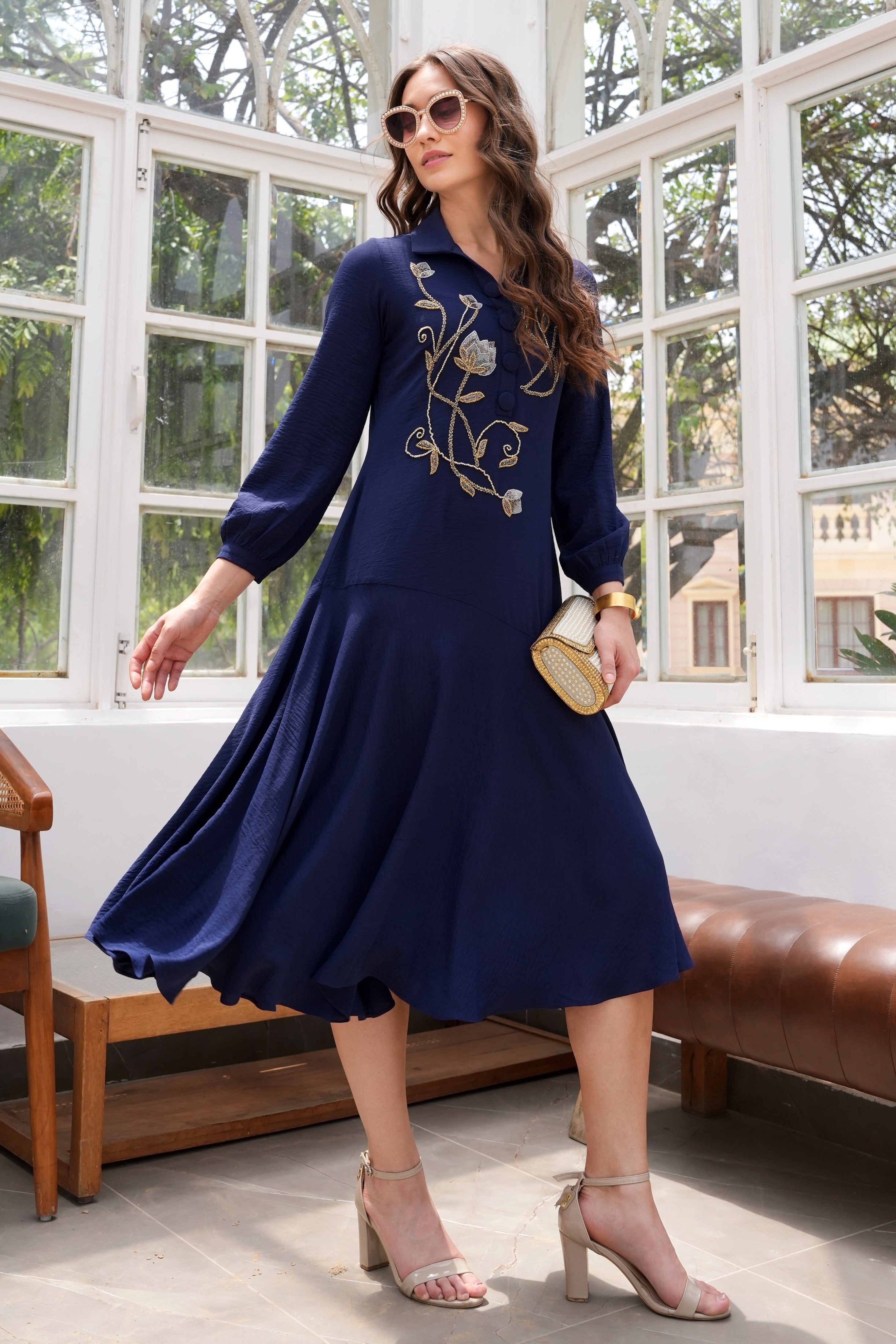 Tulips Biased Dress - NAVY – Jasminum