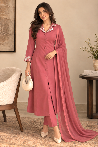 Grape Vine Embroidery Kurta Set With Collar