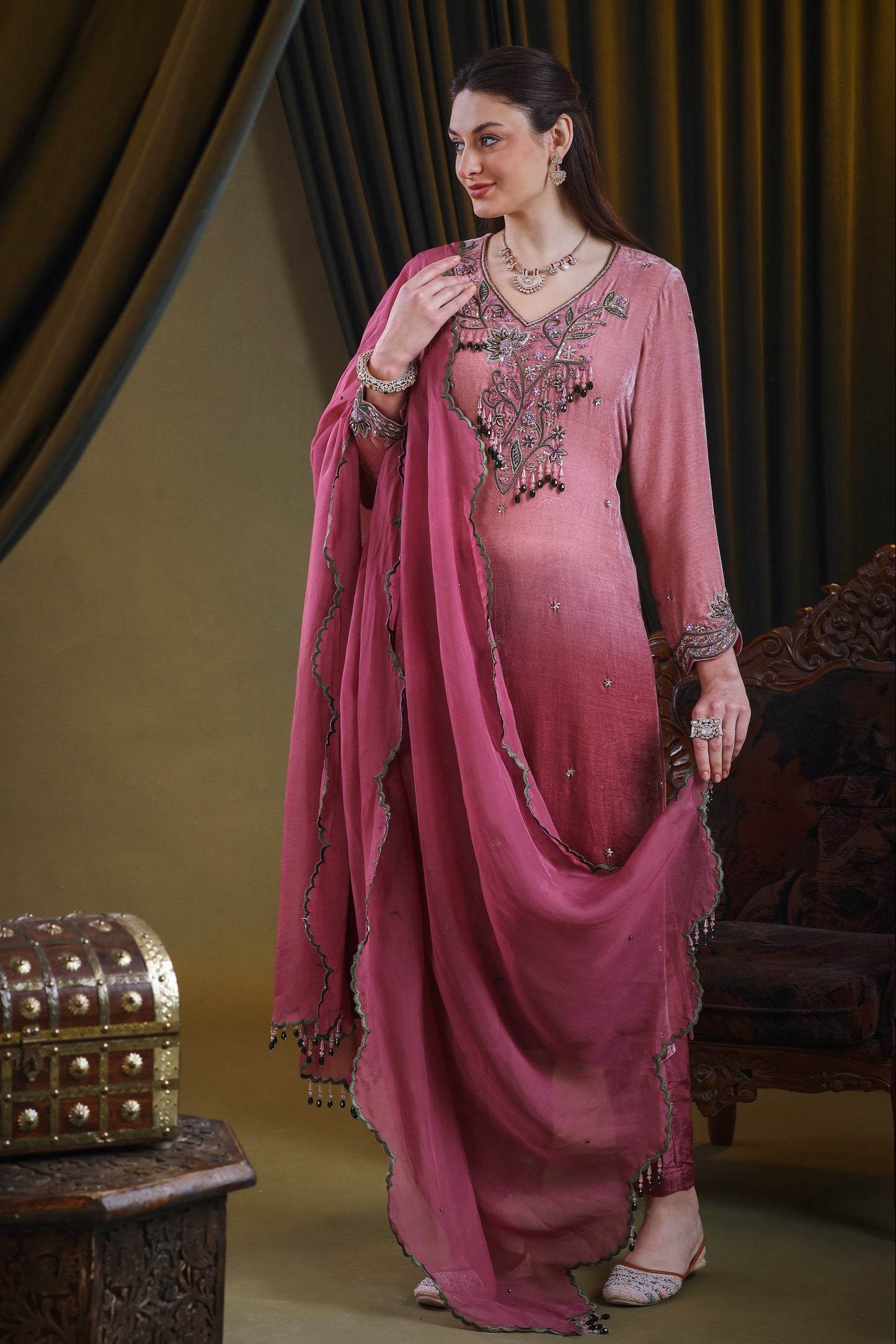 Ombre' Silk Velvet Suit - PINK