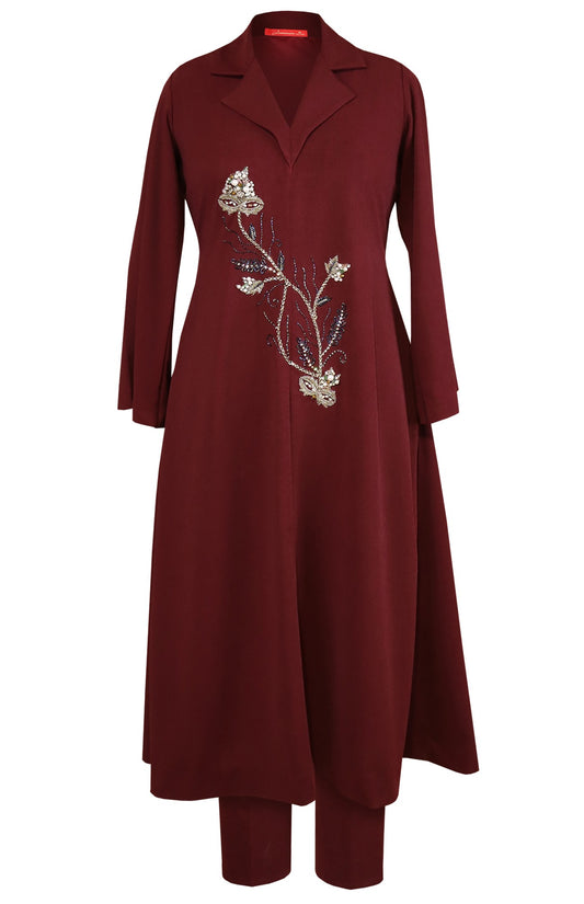 Kurta Set With 3D Embroidery