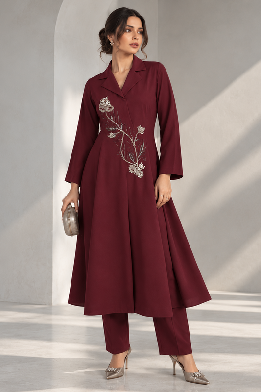 Kurta Set With 3D Embroidery