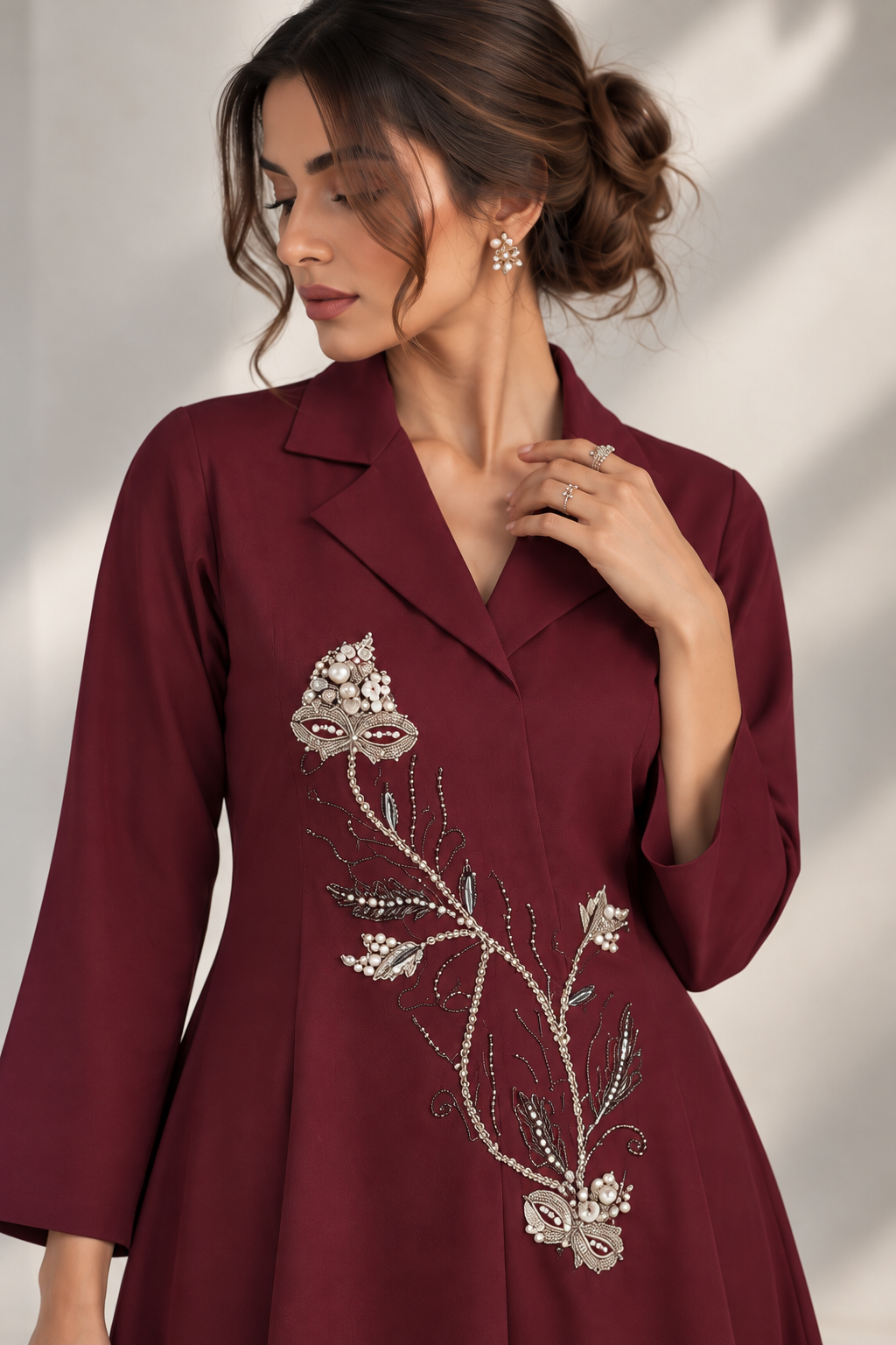 Kurta Set With 3D Embroidery